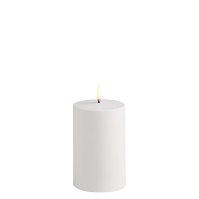Uyuni Outdoor LED pillar candle, White, 7,8x12,7 cm 