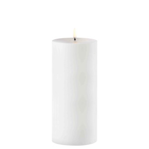NIEUW Uyuni Outdoor LED pillar candle white 8,4 x 20 cm