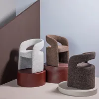 WOOOD Lanor Eetkamerstoel Grove Bouclé Bruin