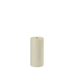 Uyuni Led Pillar Candle Oyster Grey 7,8 x 15 cm
