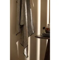 WOOOD Posture bijzettafel mangohout walnoot