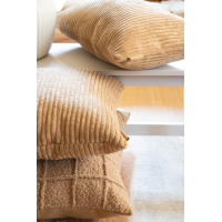 Kussen grof rib camel 57x38cm