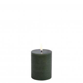 Uyuni stompkaars pillar candle 7,8 x 10,1 cm olive green rustic